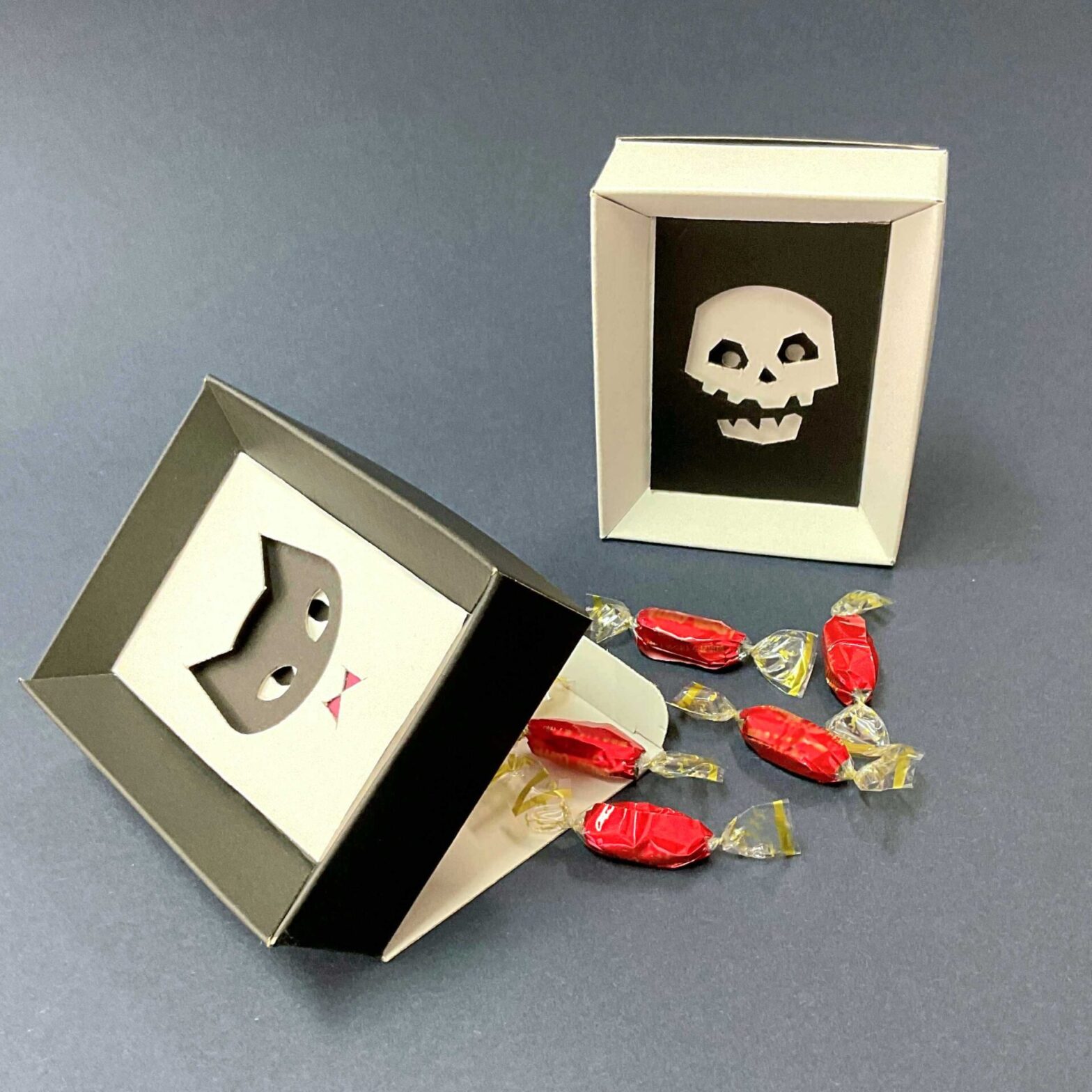 ハロウィンパッケージに使える猫と骸骨型ギフトボックス
